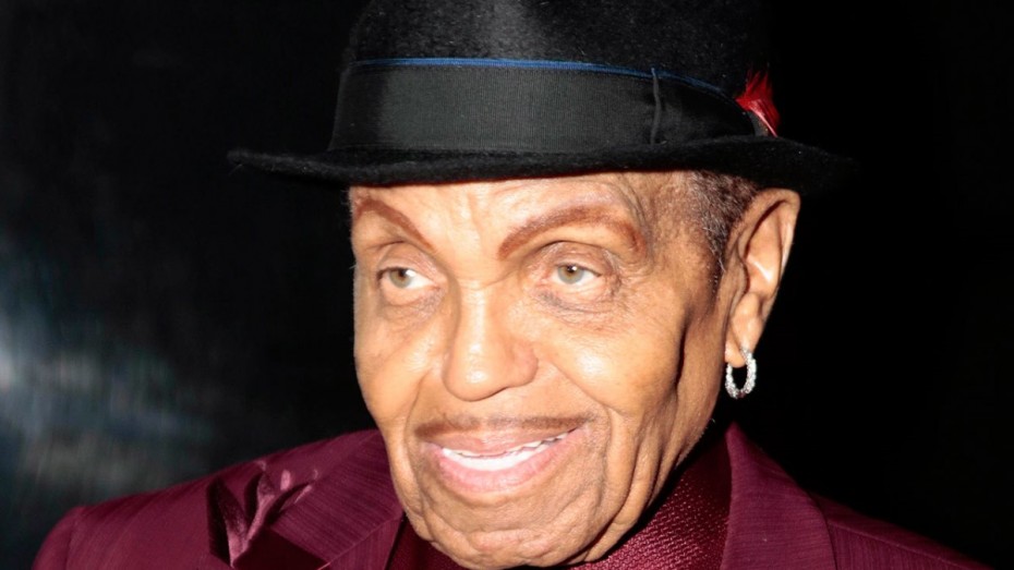 Απεβίωσε ο Joe Jackson