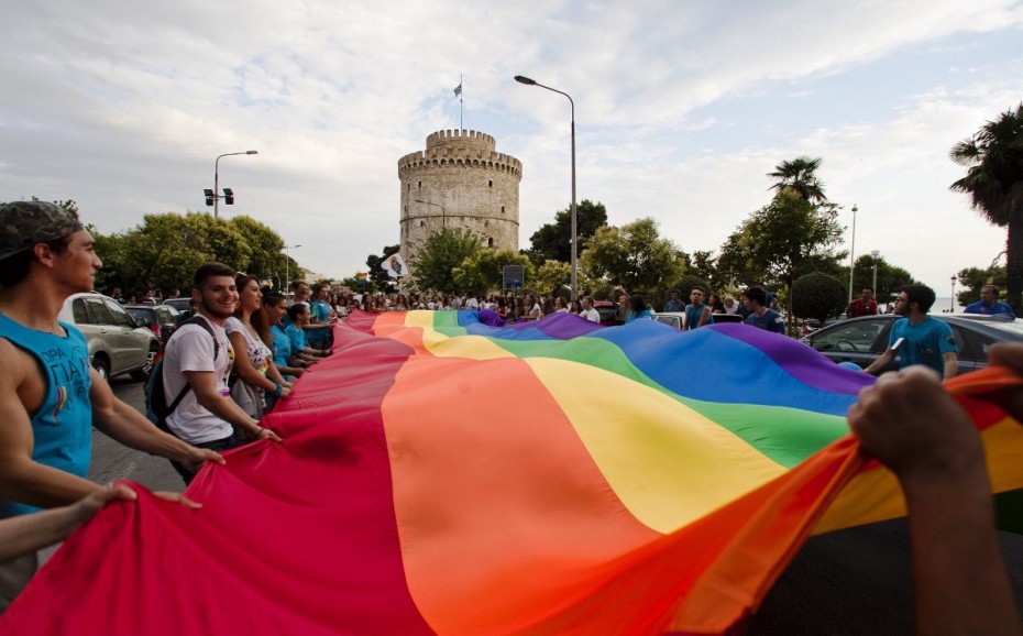 Έριξαν στον Θερμαϊκό ομοφυλόφιλους που πήγαιναν στο Gay Pride