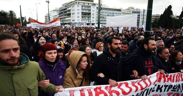 Μεγάλη η συμμετοχή στο πανεκπαιδευτικό συλλαλητήριο στην Αθήνα