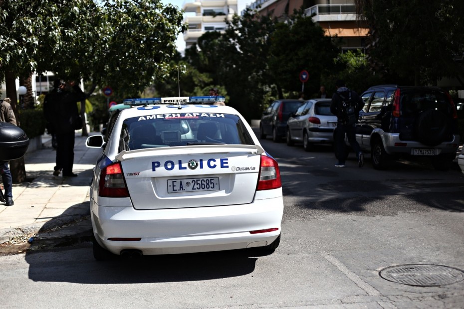 Στο νοσοκομείο έξι αστυνομικοί μετά από επίθεση χούλιγκαν