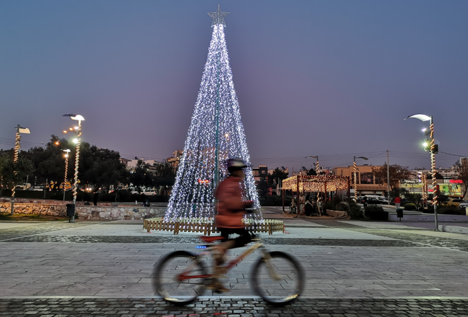 Με κρύο και βροχές ο καιρός των Χριστουγέννων