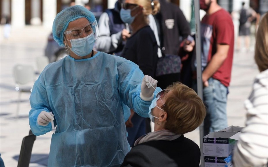 Τριπλό αρνητικό ρεκόρ του κορονοϊού στην Ελλάδα, με 2.646 νέα κρούσματα την Τετάρτη