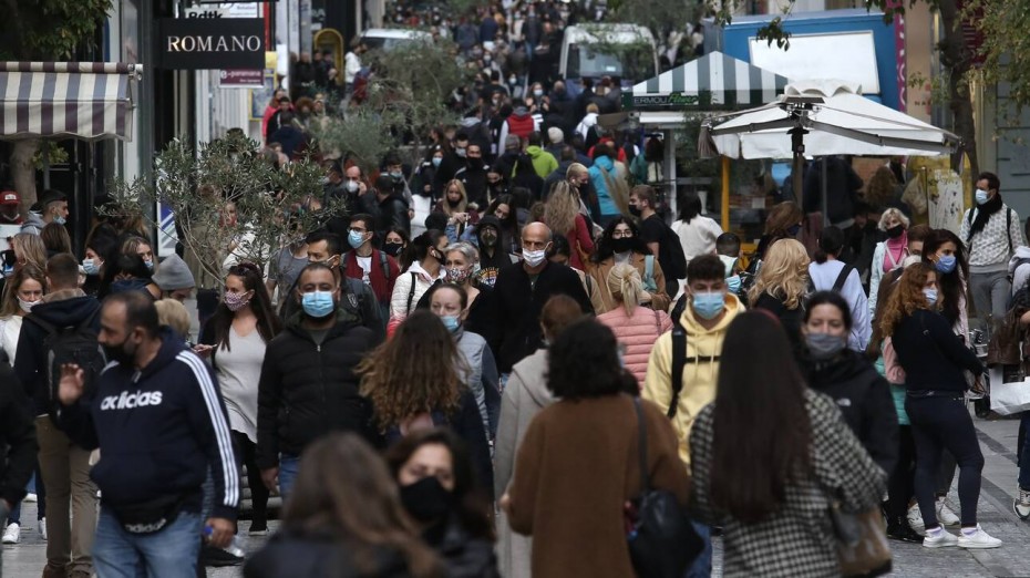 Κοροοϊός: Εστία υπερμετάδοσης αν ανοίξει η Ερμού, προειδοποιούν οι ειδικοί