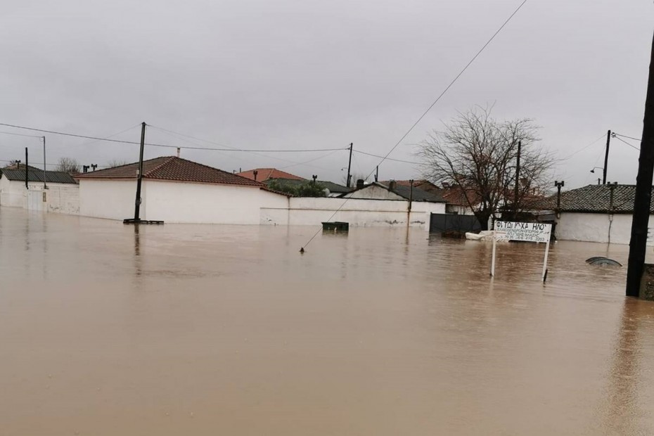 Σφοδρή κακοκαιρία σαρώνει τη χώρα - Σοβαρά προβλήματα σε Έβρο, Καρδίτσα, Τρίκαλα