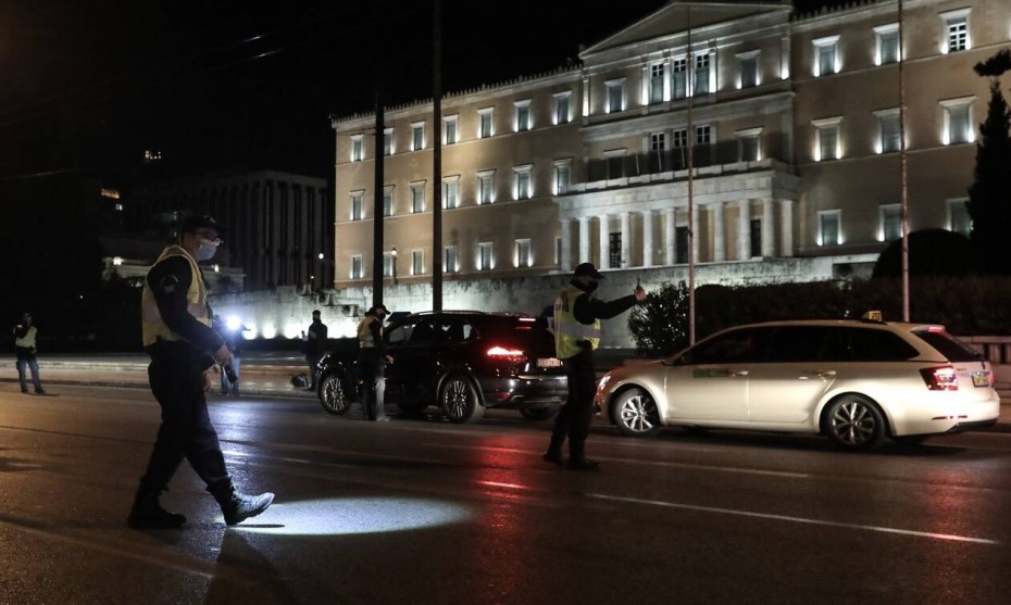 «Παράθυρο» Βατόπουλου για το lockdown στην Αττική και το Μάρτιο