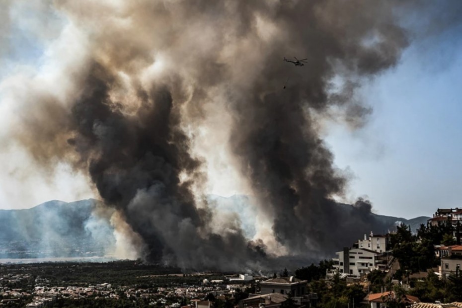 Μήνυμα 112 για εκκένωση των περιοχών Λίμνης Μαραθώνα και Καλέτζι Αττικής