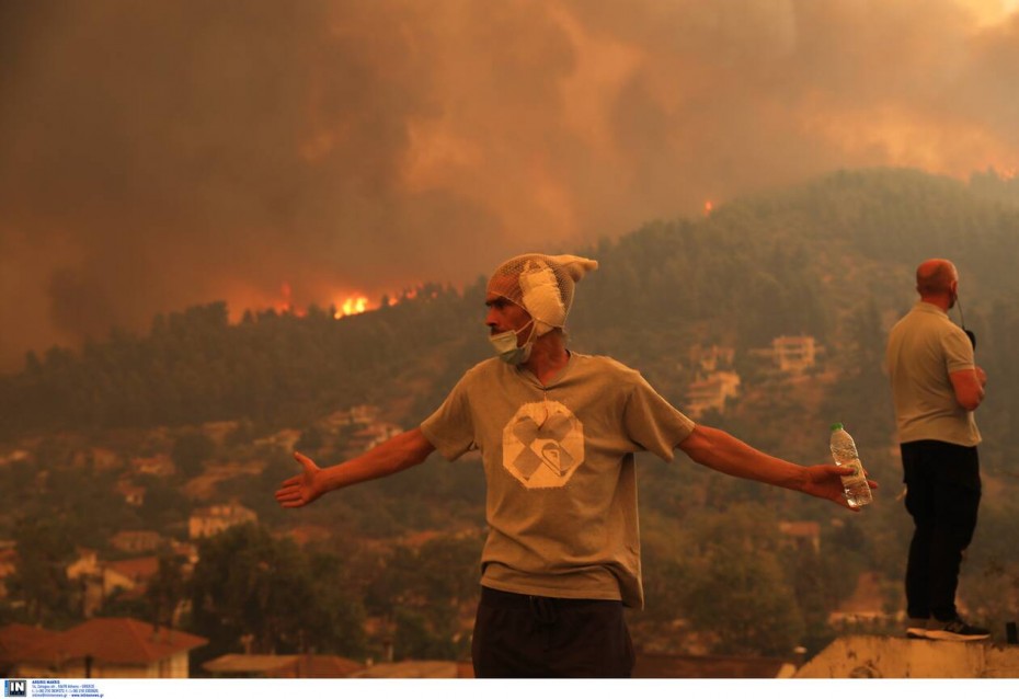 Φωτιά στην Εύβοια: Συνεχίζεται η μάχη με τις αναζωπυρώσεις 