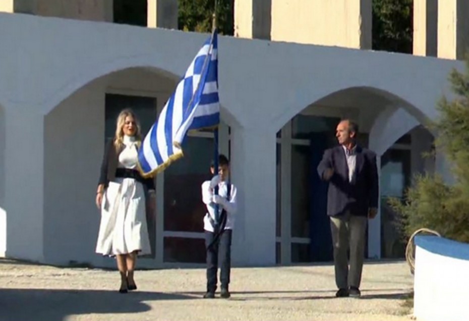 Ρίγη συγκίνησης στο Μαθράκι: Παρέλαση μετά από 21 χρόνια από το μοναδικό 9χρονο μαθητή