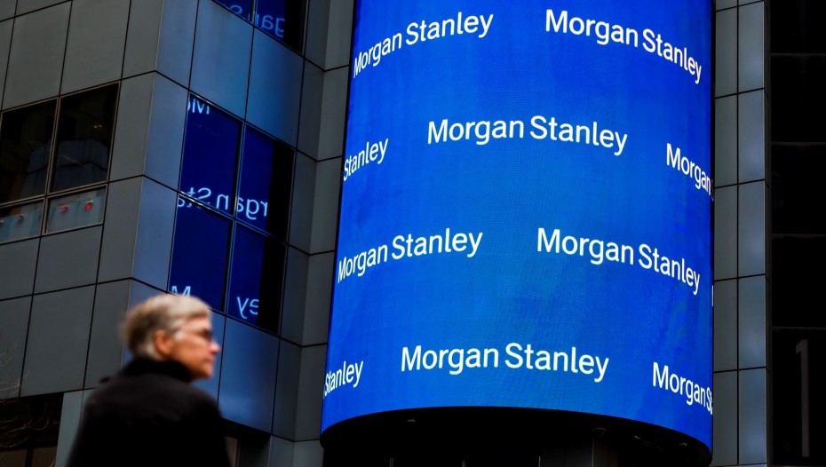 Θετικό momentum για τις ελληνικές τράπεζες βλέπει η Morgan Stanley στην έκθεσή της